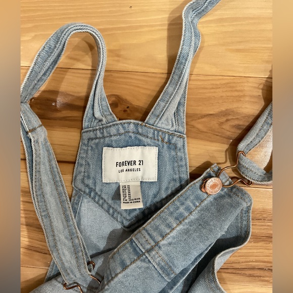 Overalls with skirt - Picture 4 of 4